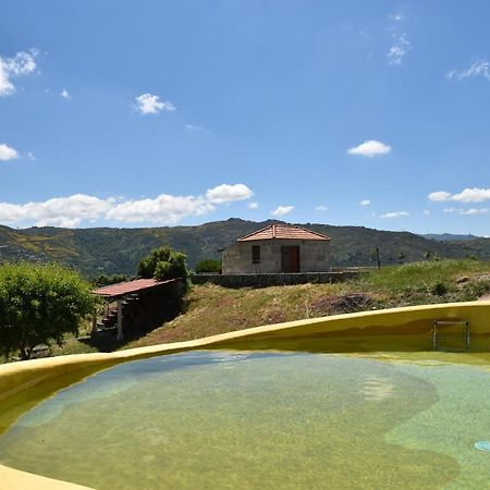 雷森迪Quinta De S. Cipriano别墅 外观 照片